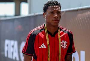 Gonzalo Plata fue ovacionado por su gesto