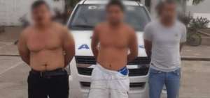 Tres detenidos en Nobol por irrespetar el toque de queda y agredir a polic&iacute;as