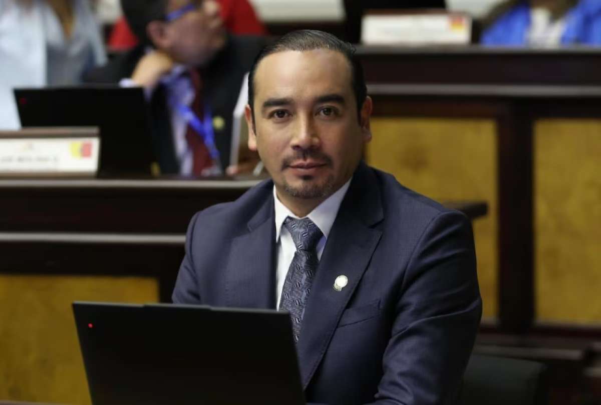 El CAL adopt&oacute; la sanci&oacute;n tras analizar declaraciones difundidas desde la Asamblea Nacional.