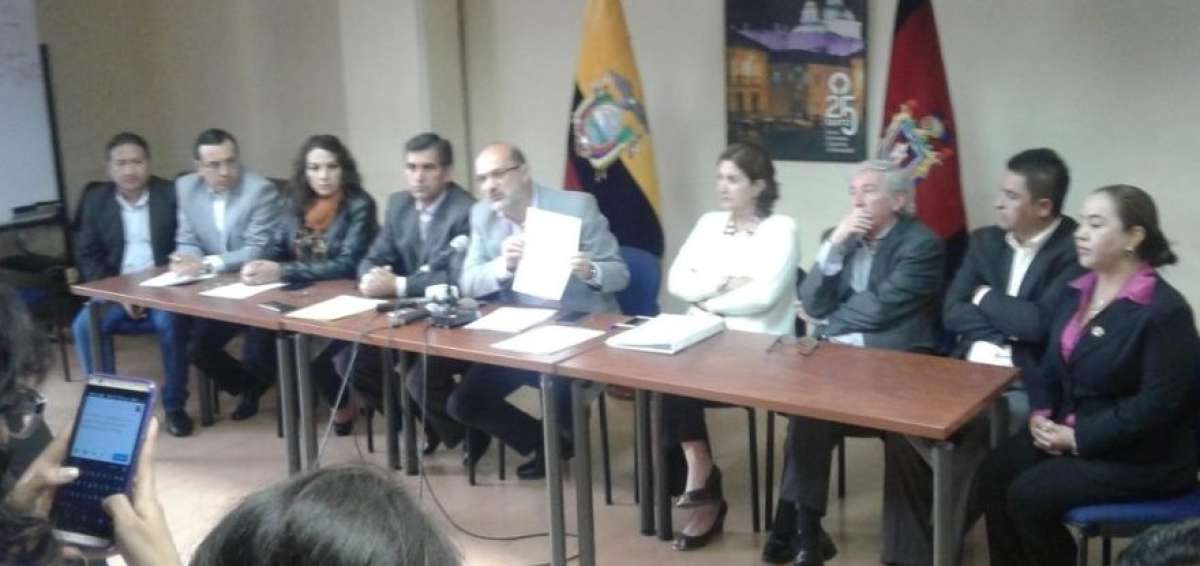 Concejales de PAIS rechazan actitud pasiva de Rodas frente a protestas violentas