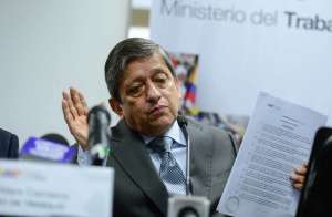 Carlos Marx Carrasco present&oacute; el acuerdo ministerial que regula las relaciones especiales de trabajo entre los deportistas profesionales y las entidades deportiva.  Foto: &Aacute;lvaro P&eacute;rez