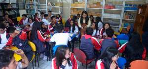 Los estudiantes reciben una capacitaci&oacute;n rigurosa para el manejo de contenidos y mejorar sus aptitudes en redacci&oacute;n y lectura period&iacute;stica