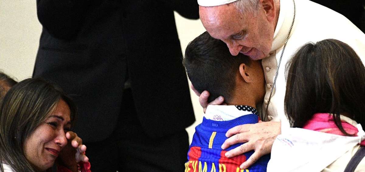 El Papa tuvo una audiencia este jueves en el Vaticano con cientos de afectados por la enfermedad de Huntigton