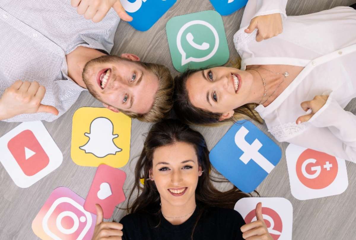 En Ecuador, el 74% de la poblaci&oacute;n se mantiene activa en redes sociales.