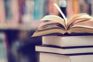 Pichincha en Libros 2026 impulsa la publicaci&oacute;n y circulaci&oacute;n de obras in&eacute;ditas.