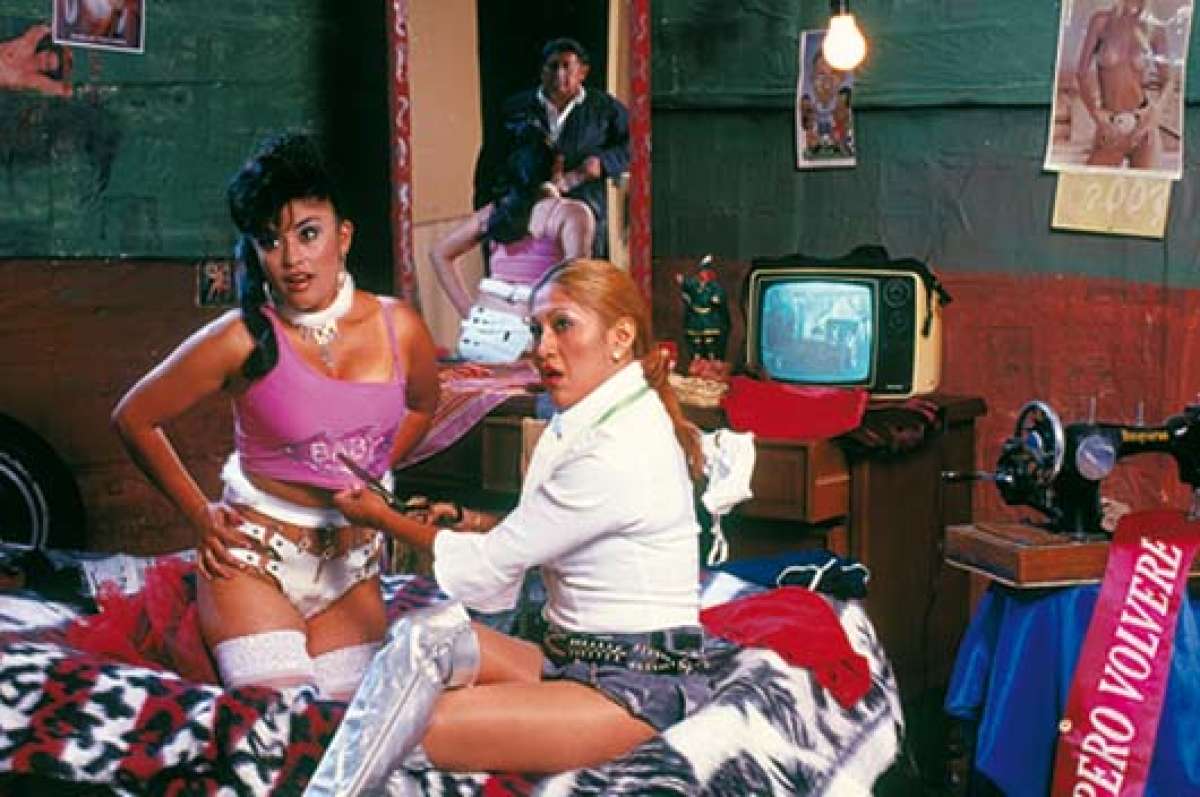 Tecnocumbia, comida t&iacute;pica, s&iacute;mbolos patrios, migrantes. Durante 25 a&ntilde;os, Miguel Alvear ha trabajado en torno a  la cultura popular. Foto: Cortes&iacute;a