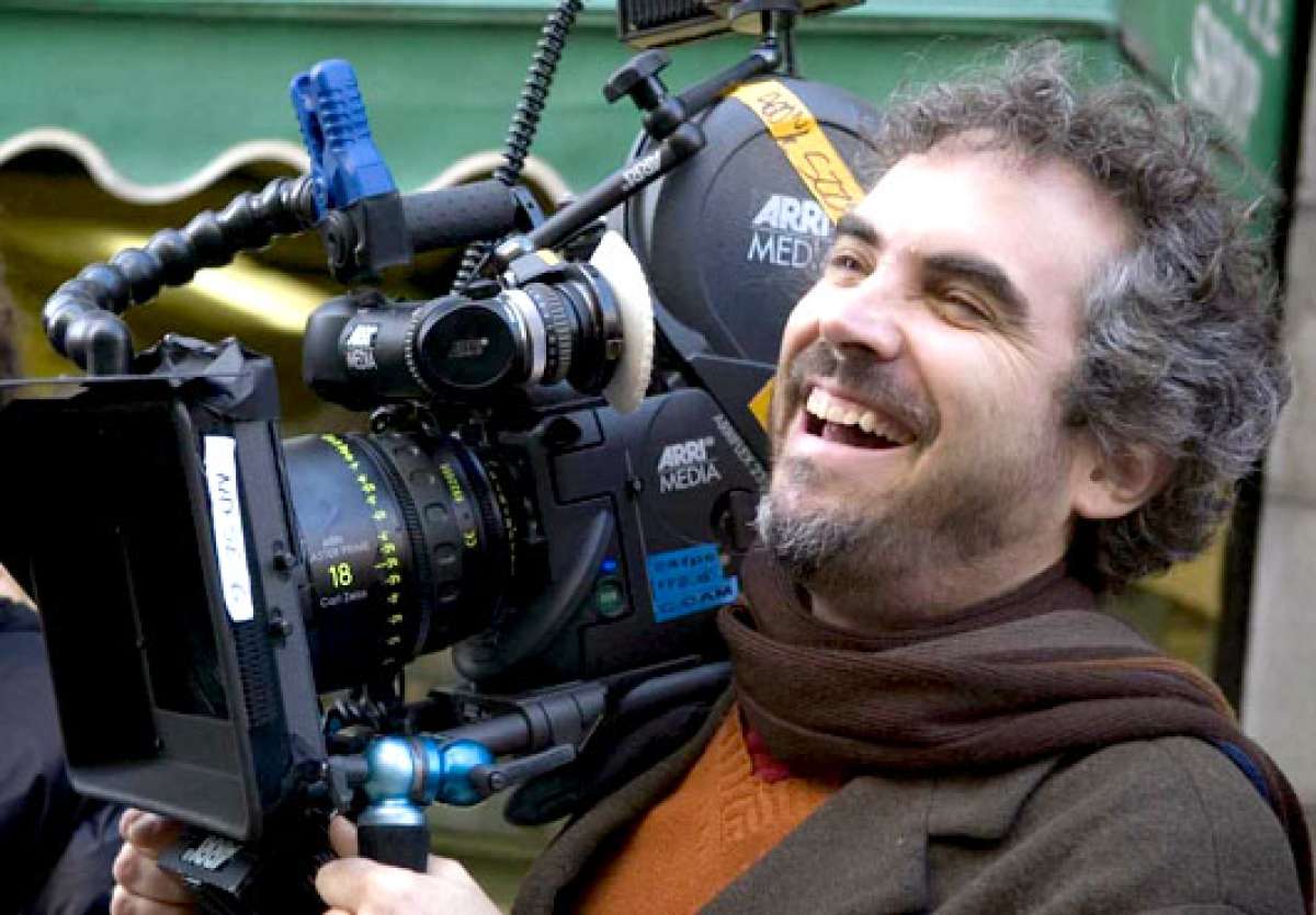Alfonso Cuar&oacute;n se hizo famoso con su pel&iacute;cula Y tu mam&aacute; tambi&eacute;n. Fue productor, entre otras cintas, de Cr&oacute;nicas, de Sebasti&aacute;n Cordero. Foto: Tomada de www.kioskonews.com