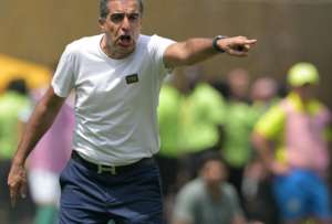 El club brasileño Botafogo le dijo adiós a Renato Paiva un mes antes de que el equipo se enfrente a Liga de Quito por la Copa Libertadores. 