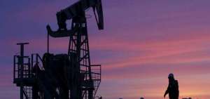 OPEP pronostica super&aacute;vit en mercado petrolero para 2018