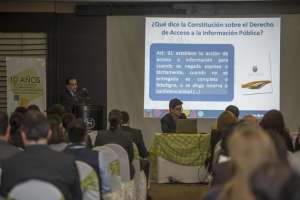 Cristihian Bahamonde, funcionario de la Defensor&iacute;a, explic&oacute; los alcances de la norma durante los 10 a&ntilde;os de vigencia de la norma. Foto: Fernando Sandoval / El Tel&eacute;grafo