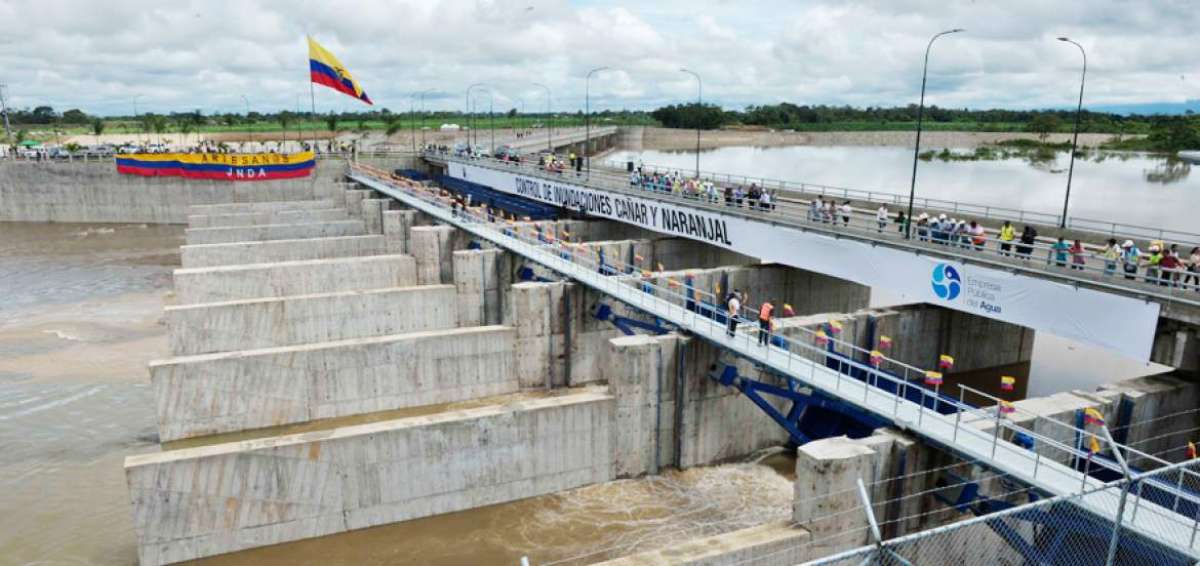 Una serie de compuertas controlar&aacute;n las crecidas de los r&iacute;os Ca&ntilde;ar y Naranjal, lo que proteger&aacute; a poblados como Puerto Inca, en la provincia del Guayas.