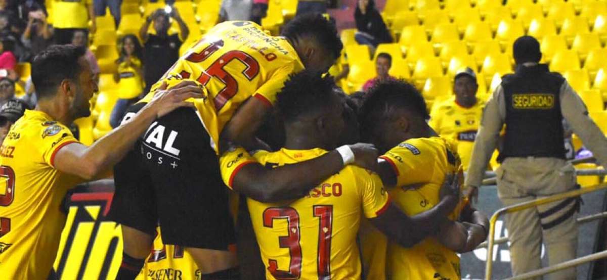 "Kitu" D&iacute;az da triunfo a Barcelona sobre Fuerza Amarilla