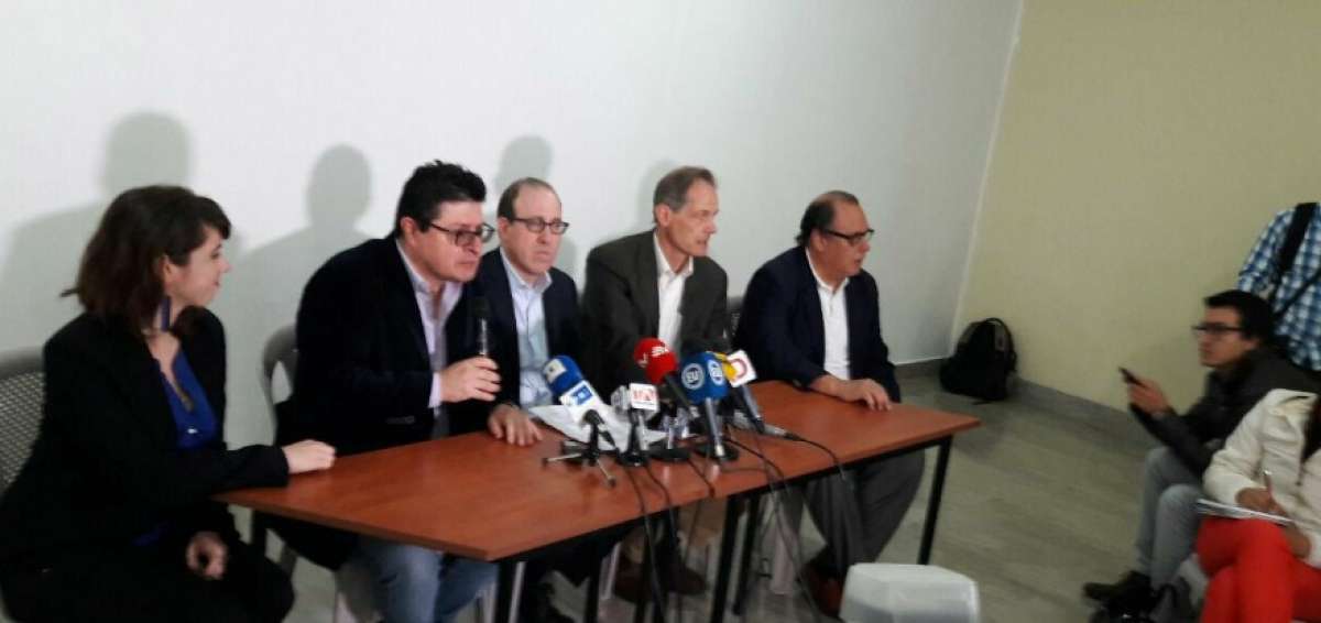 Relatores internacionales verificar&aacute;n libertad de prensa en Ecuador
