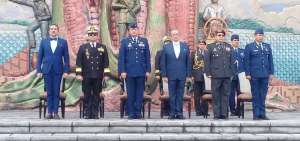 Oswaldo Jarr&iacute;n se reuni&oacute; con C&eacute;sar Merizalde, jefe del Comando Conjunto de las FF.AA, y con los comandantes de las tres ramas armadas. 