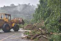 Vía Calacalí - Nanegalito, también cerrada por las lluvias