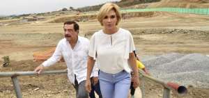 Cynthia Viteri ha sido una de las frecuentes invitadas a las inauguraciones de obra que ha hecho Jaime Nebot en los &uacute;ltimos meses en Guayaquil. 