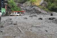 Graves inundaciones en Amaluza, tras debordamiento de quebradas.