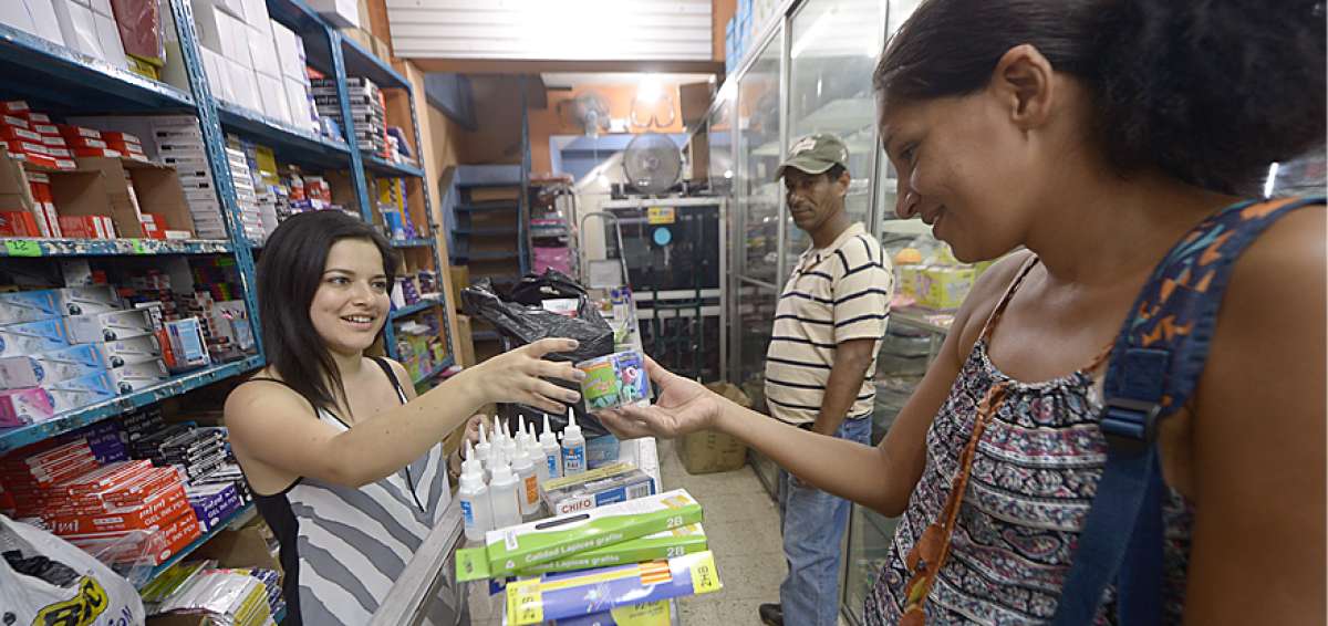 Priorizar el pago en efectivo, entre los consejos para comprar los &uacute;tiles