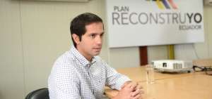 "La reconstrucci&oacute;n sigue pese a las lluvias"