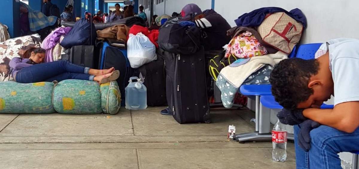 Ciudadanos venezolanos emigran a pa&iacute;ses de la regi&oacute;n en busca de mejorar su situaci&oacute;n econ&oacute;mica.
