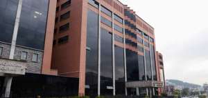 La Universidad Andina Sim&oacute;n Bol&iacute;var se incorpor&oacute; al sistema y leyes de educaci&oacute;n superior de Ecuador en 1997.  