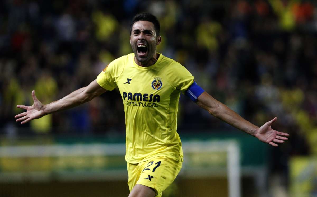 Bruno Soriano anot&oacute; el tercer gol para el equipo espa&ntilde;ol. Foto: AFP