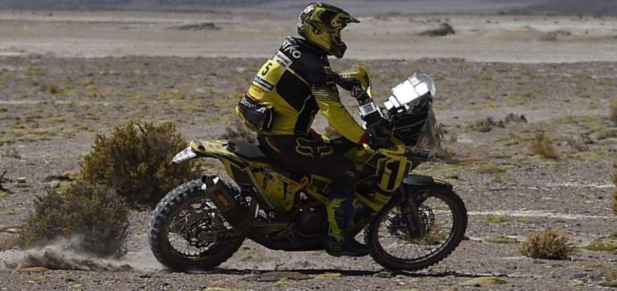 El eslovaco Svitko finaliz&oacute; por delante del argentino Kevin Benavides (Honda), a 2:54, y del propio Price, a 5:47.