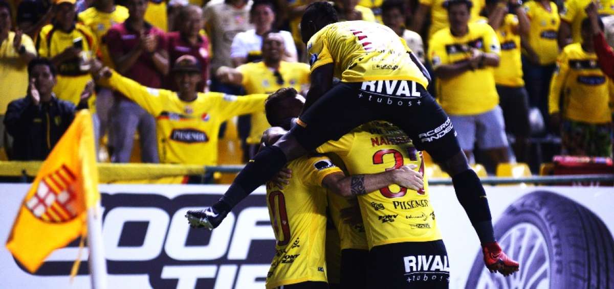 Barcelona encaj&oacute; su primera goleada del torneo a El Nacional