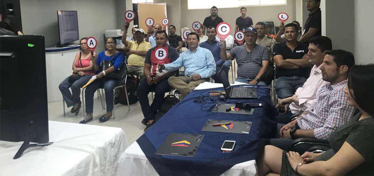 La subasta super&oacute; el mill&oacute;n de d&oacute;lares. El evento se realiz&oacute; en el Auditorio del Puerto Pesquero Artesanal de Jaramij&oacute; en la ciudad de Manta.