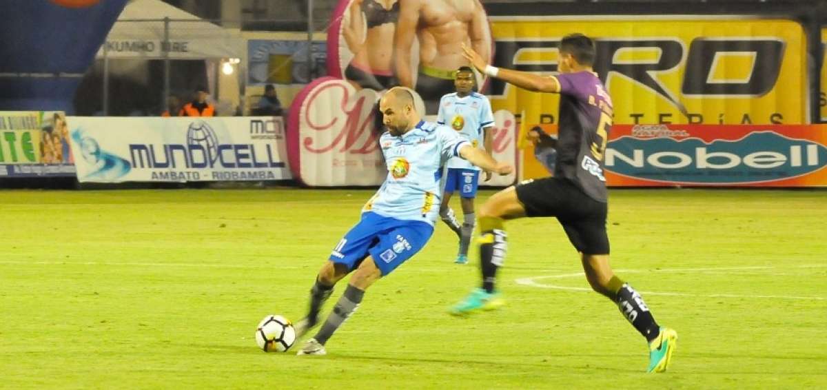 Macar&aacute; logr&oacute; su primer triunfo del torneo ante Delf&iacute;n