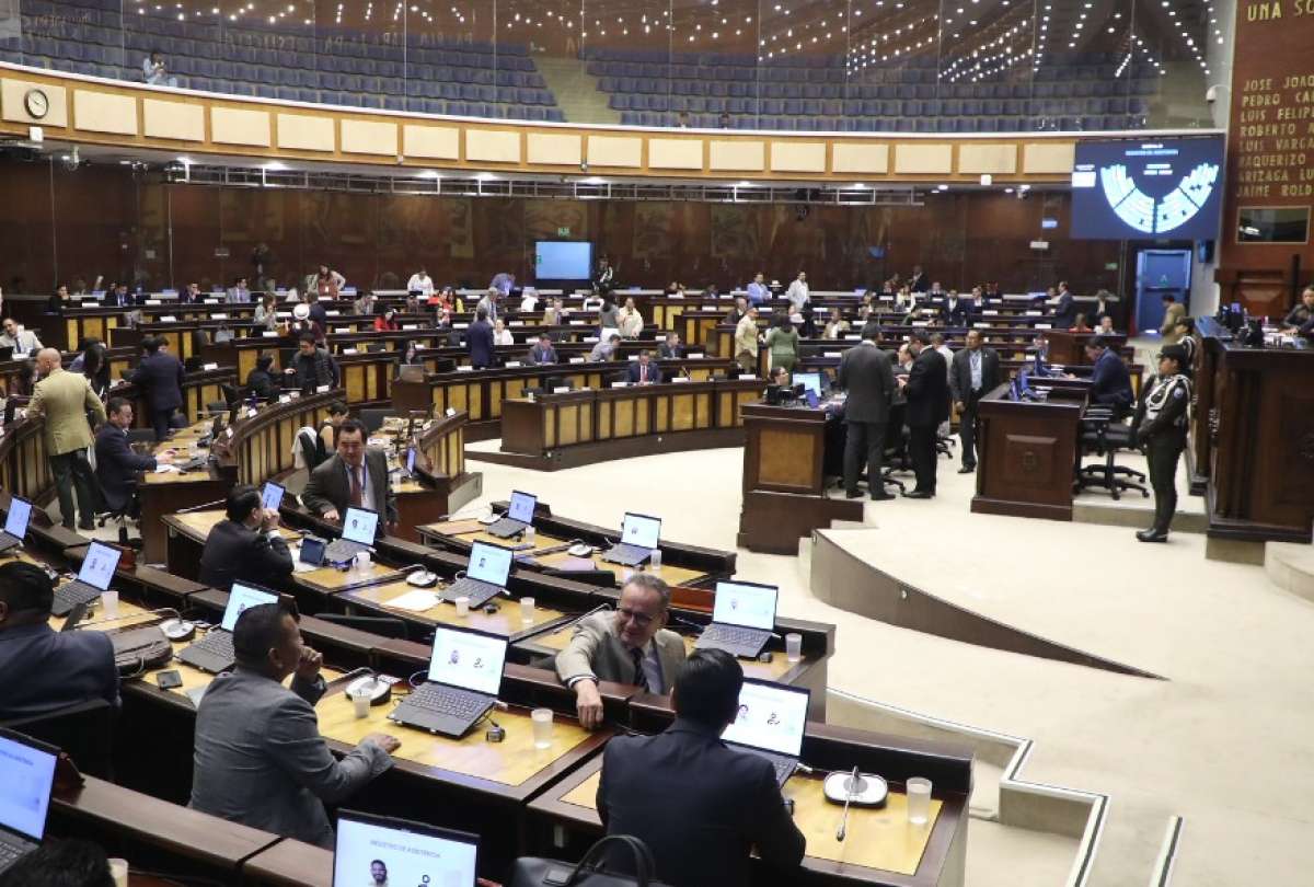 La Asamblea aprobó con 81 votos la resolución que apoya la captura de alias ‘Pipo’.