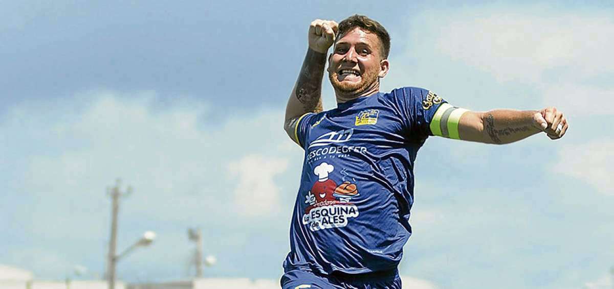 El defensa fue uno de los jugadores m&aacute;s importantes en la &uacute;ltima campa&ntilde;a del Delf&iacute;n.