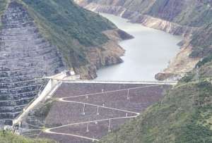 Seg&uacute;n la ministra Manzano, el embalse de Mazar registra m&aacute;s del 85 % de su capacidad energ&eacute;tica almacenada.