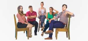 De izq. a der. Cristina Illingworth, Fernando G&aacute;lvez, Cristina Alc&iacute;var, Vanessa Pe&ntilde;a y Diego Chiang son los protagonistas de Lo que no somos.