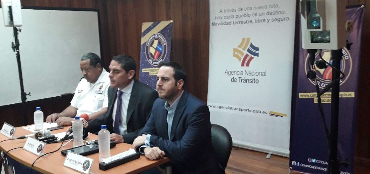 Los dispositivos pueden funcionar las 24 horas y emitir los detalles de un veh&iacute;culo hacia la base de datos de la CTE.