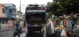 Guayaquil firma contrato para recolecci&oacute;n de basura