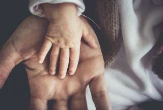 El reconocimiento voluntario de paternidad es irrevocable.
