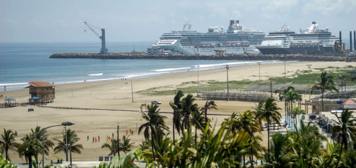 Las playas de Manta est&aacute;n listas para acoger a los turistas del pa&iacute;s que vendr&aacute;n los d&iacute;as del feriado nacional de noviembre.