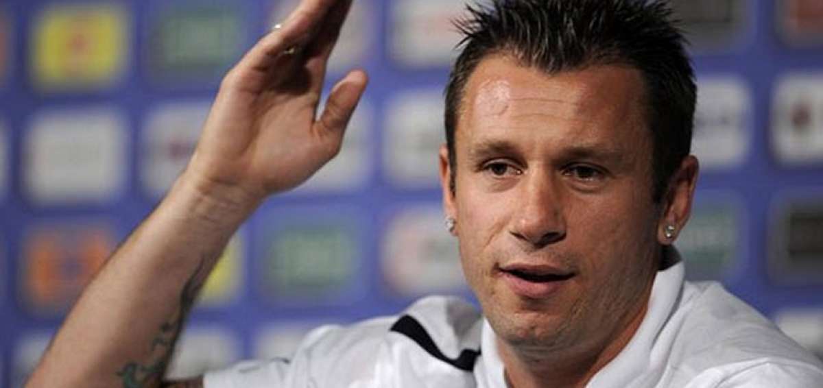 Cassano vuelve a dejar el Verona