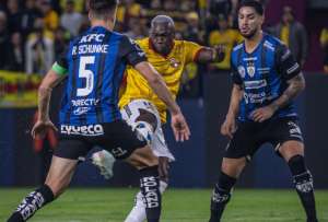 Barcelona SC sumó un fracaso en la Copa Libertadores en su festejo &quot;centenario&quot;.