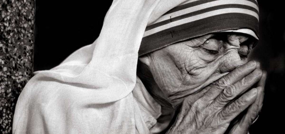 La Madre Teresa de Calcuta ser&aacute; canonizada el 4 de septiembre