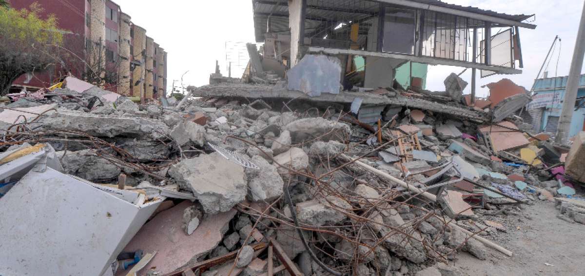 La mayor&iacute;a de colapsos a causa del sismo se debi&oacute; a problemas constructivos y mala calidad del suelo.