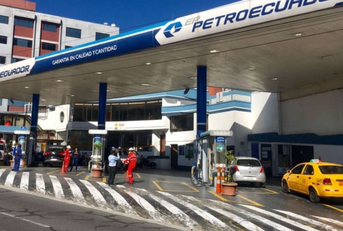 Por qué se incrementa el precio de la gasolina súper en Ecuador