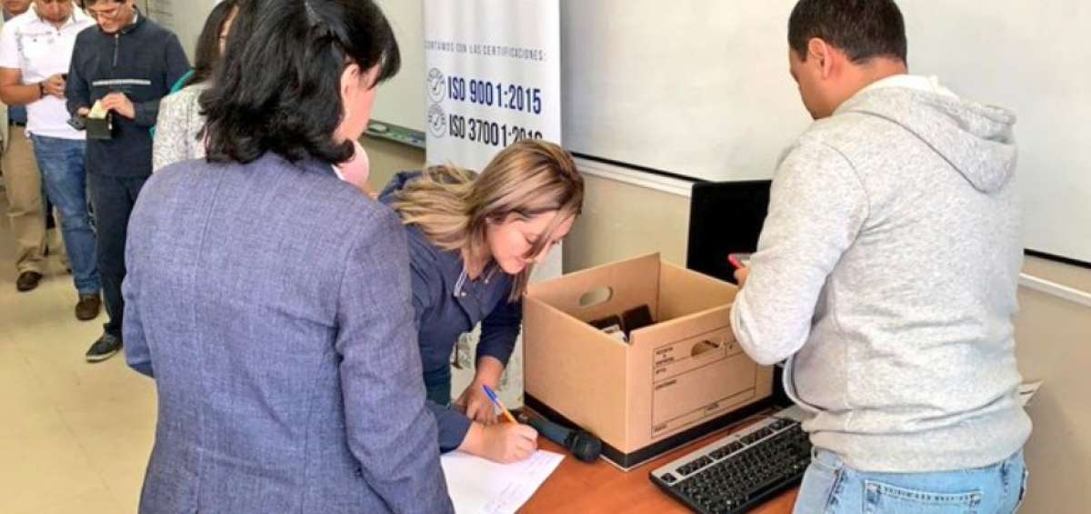 Servidores p&uacute;blicos realizaron prueba para certificaci&oacute;n como operadores del Portal de Sistema Nacional de Contrataci&oacute;n P&uacute;blica.