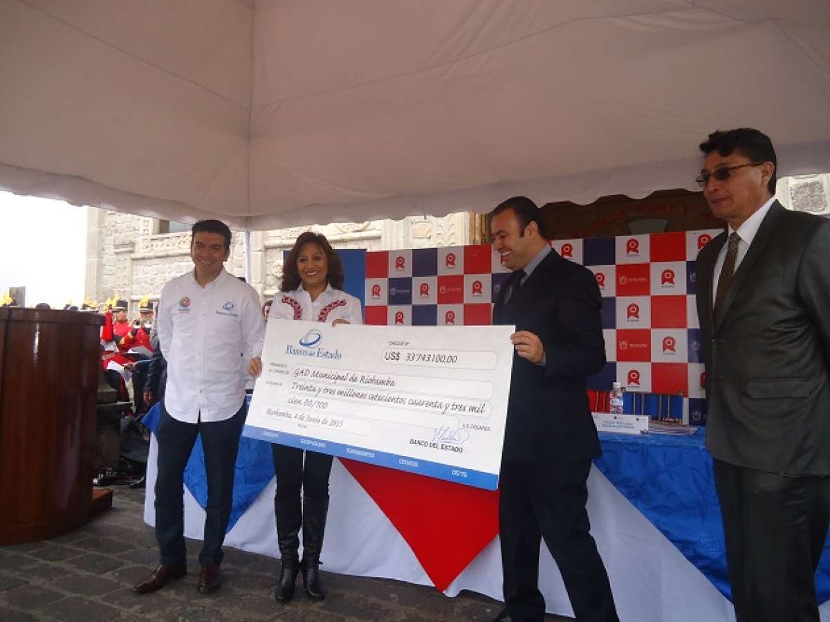 Banco del Estado dio luz verde para el trasvase de agua potable en Riobamba