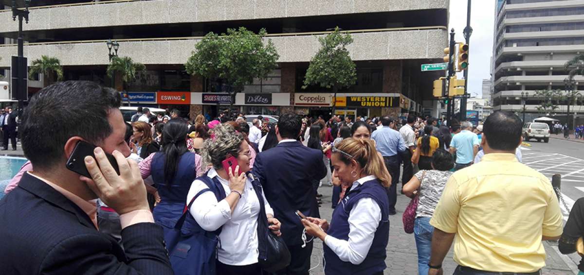 En los sismos presentados recientemente en Guayaquil, la mayor&iacute;a de la gente que evacu&oacute; los edificios no ten&iacute;an una mochila de emergencia.