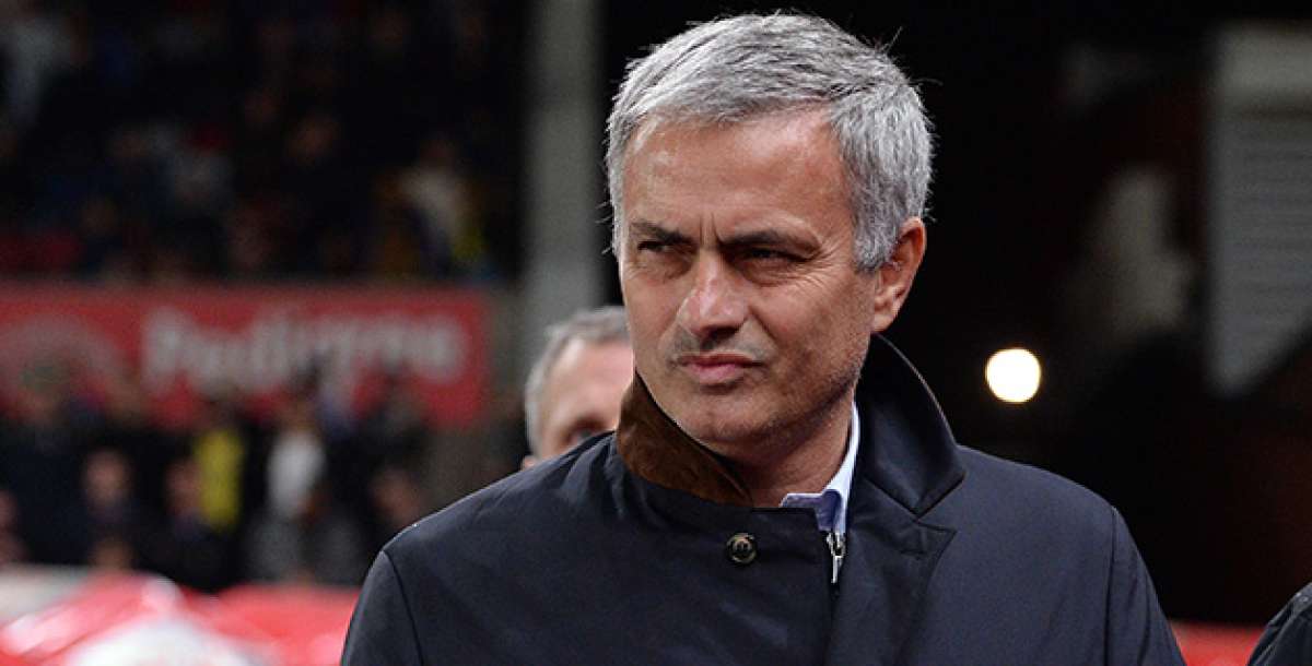 Jos&eacute; Mourinho, t&eacute;cnico del Chelsea. Foto: AFP