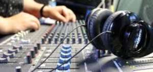 Arcotel ampl&iacute;a el plazo para concurso de frecuencias de radio FM