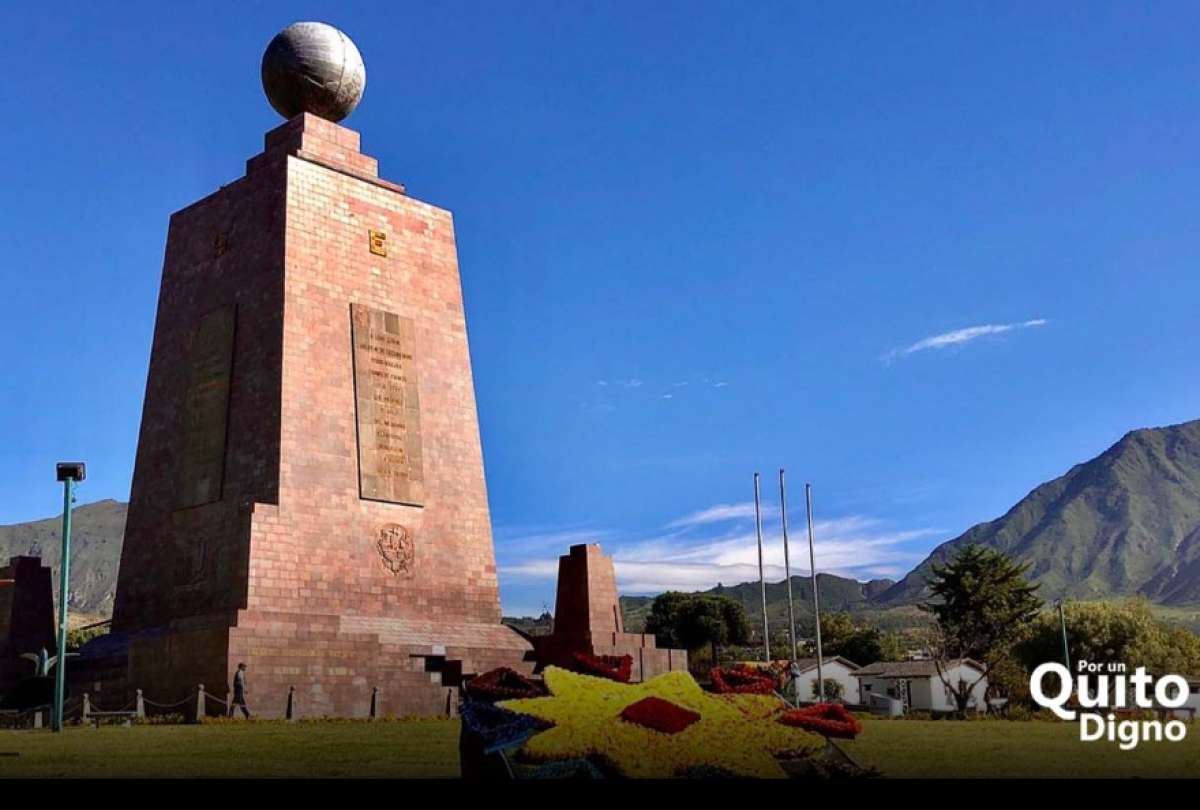 La Mitad del Mundo es uno de los lugares más turísticos de Quito. 