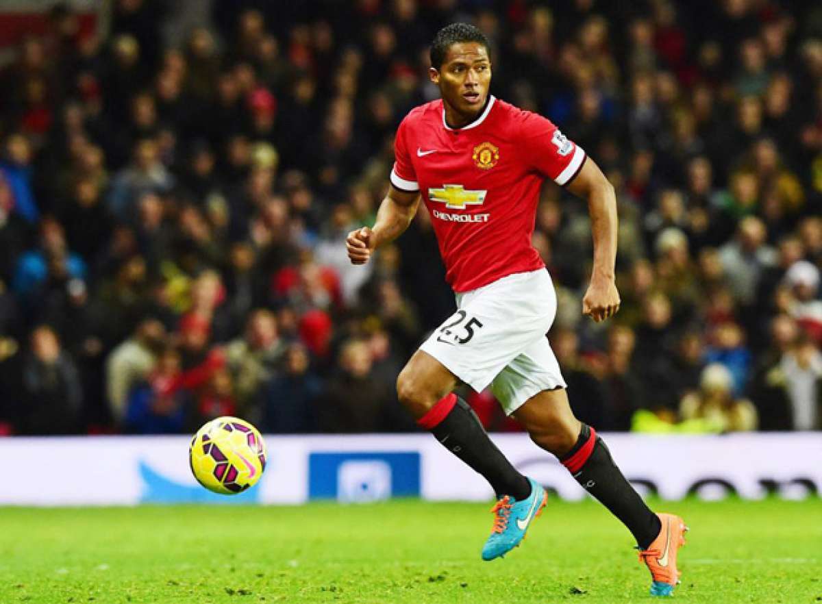 Manchester United cede sus primeros puntos en condici&oacute;n de local